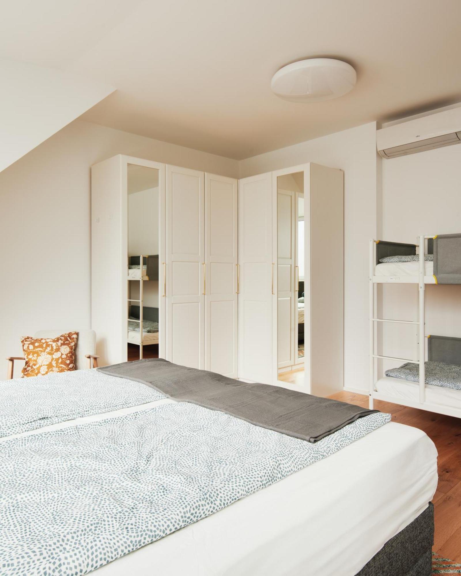 New Spacious Ultra-Modern Apartment In Wien Westbahnhof Exterior foto